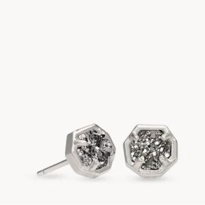Kendra Scott Nola Silver Stud Earrings in Platinum Drusy